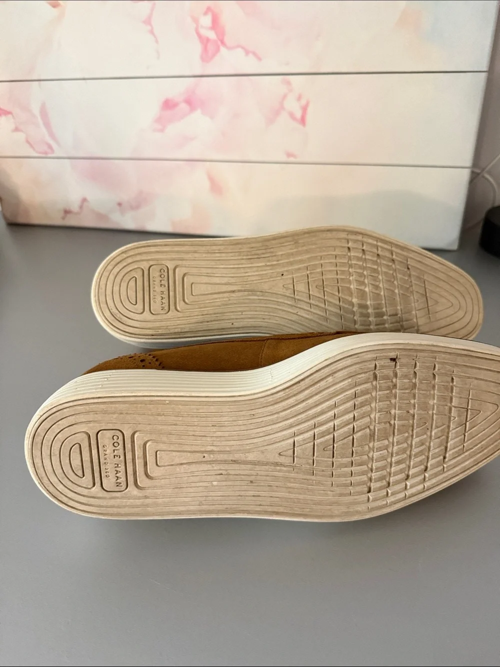 Cole Haan Women's Suede Loafers in Cognac Brown Size 9